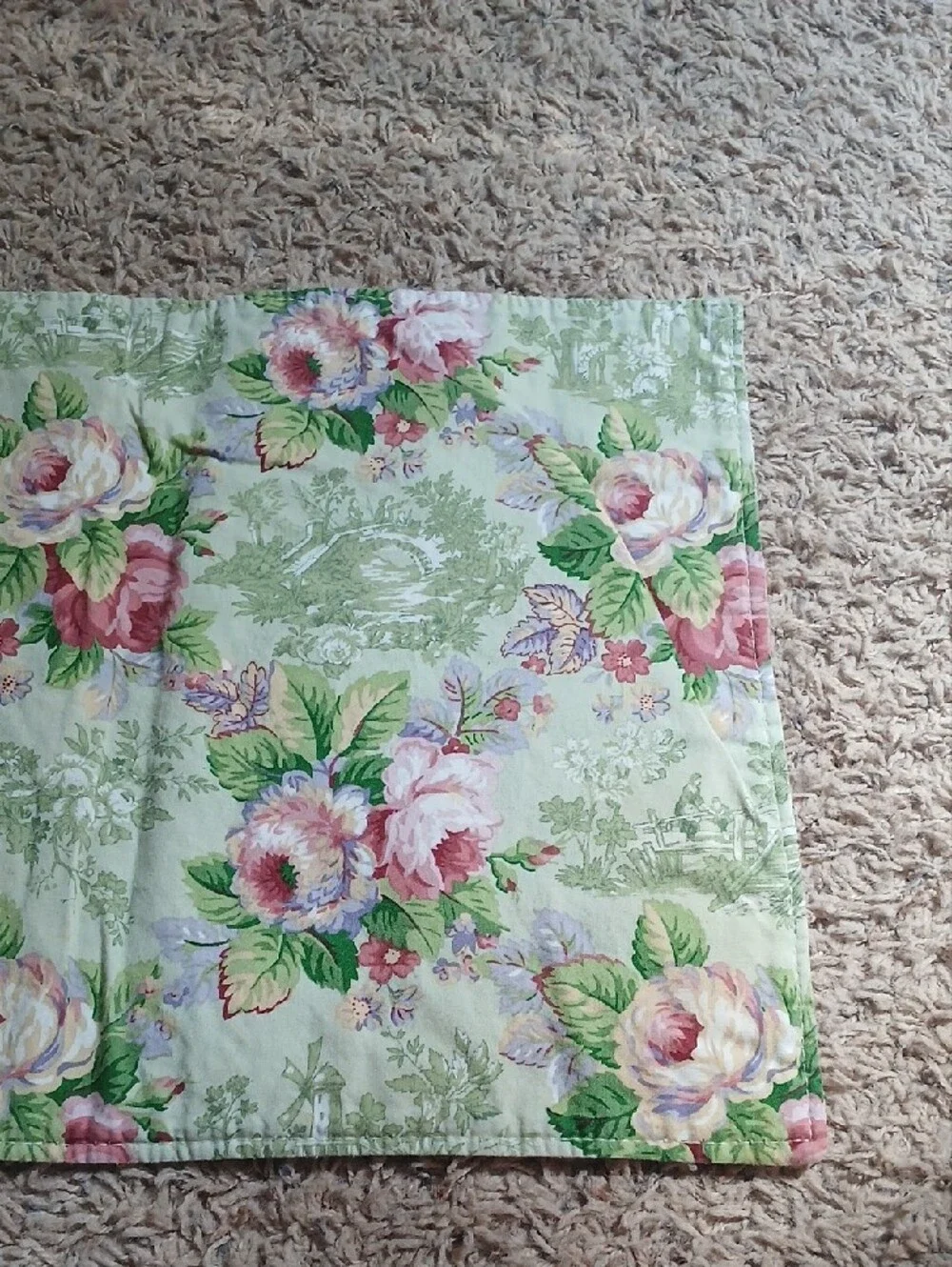 Floral Green and Pink Kitchen Placemat - Brand Unspecified